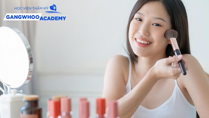 học makeup cá nhân