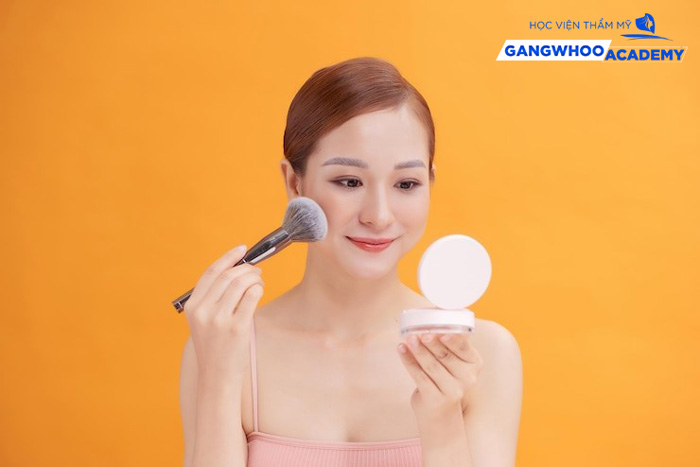 Học makeup cá nhân