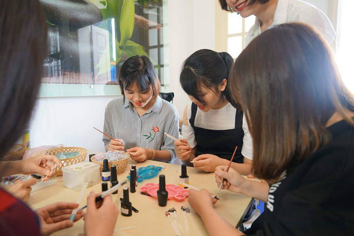 khóa học Nail bao nhiêu tiền