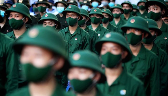 Học văn bằng 2 không được xem là một trong những trường hợp tạm hoãn hoặc miễn nghĩa vụ quân sự.